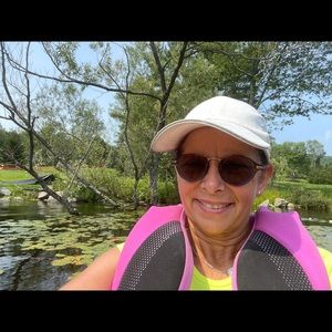 Meet your Posher, Annette